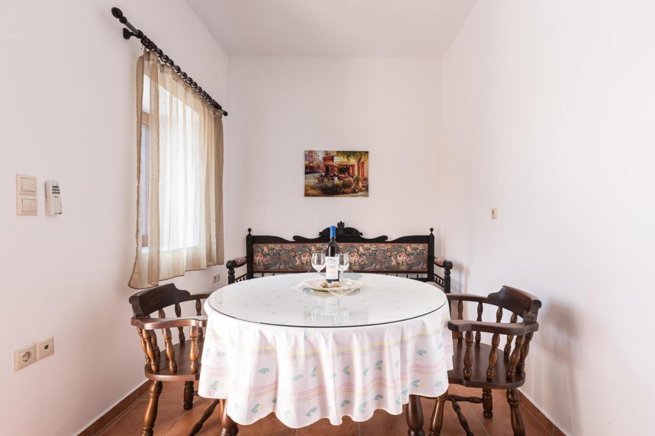 הוילה Kattavía Casa Theoni מראה חיצוני תמונה