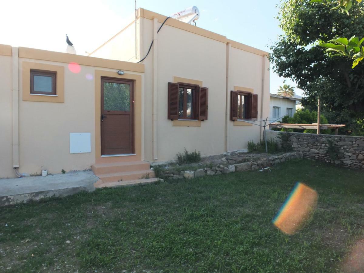 הוילה Kattavía Casa Theoni מראה חיצוני תמונה